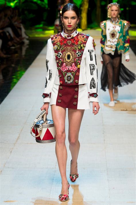 dolce gabbana live fashion show|dolce and gabbana outfits.